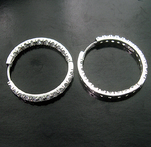 At the lowest wholesale jewelry China store supply enlarge mini cz hoop earring  