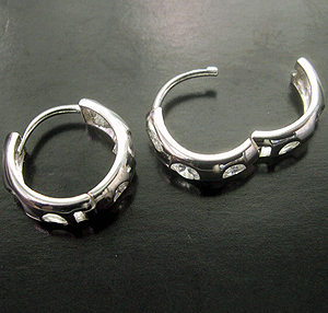 Sources for jewelry and distributors wholesale multi dotted clear cz hoop earring  